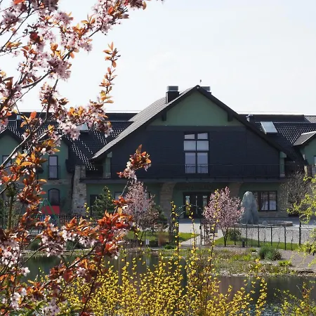 Lando فندق مبيت وإفطار 4*