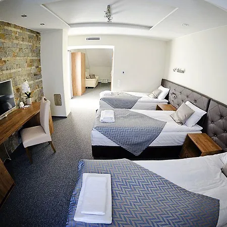 فندق مبيت وإفطار Lando