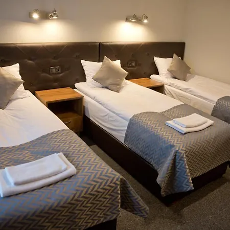 Lando Bed & Breakfast 4*