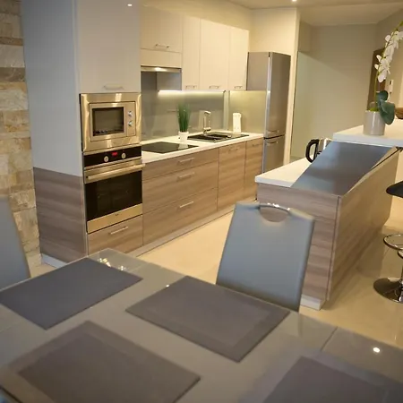 Lando 4* Tarnowskie Góry